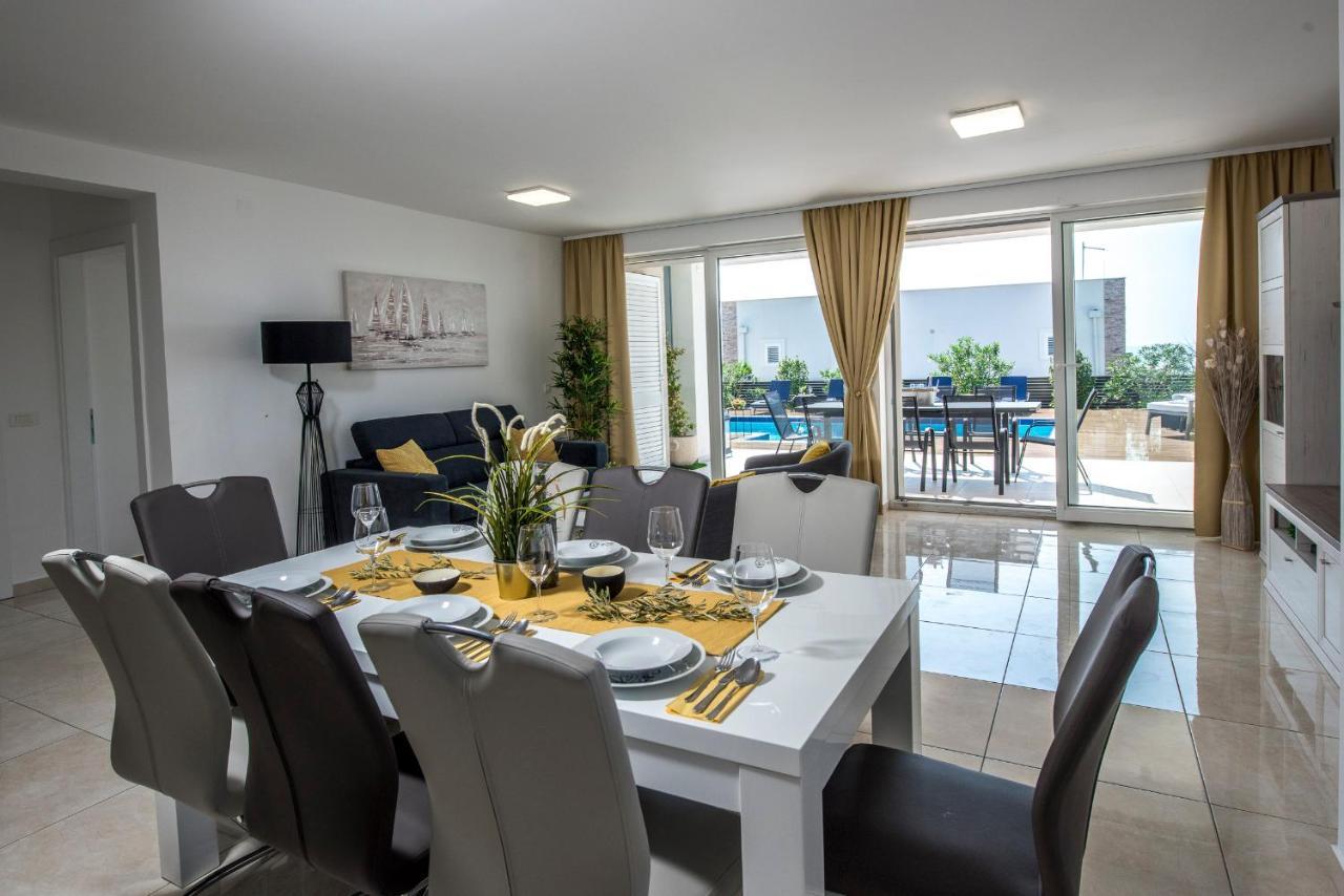 Royal Ii With Private Pool Villa Novalja